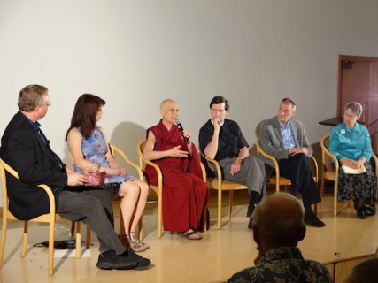 (From Left to right) the moderator Rev. Eklof, host Victoria Thorpe, and four panelists (Ven. Chodron, Rev. Ellis, Rabbi Goldstein, Sr. Mary Ann Farley) during the Q & A portion of the program. 