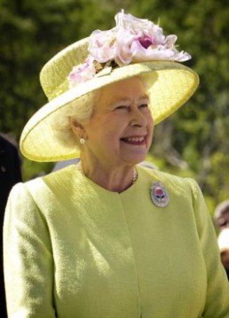 Queen Elizabeth II greets employees on her walk from NASA?s Goddard Space Flight Center mission control to a reception in the center?s main auditorium in Greenbelt, Maryland where she was presented with a framed Hubble image by Congressman Steny Hoyer and Senator Barbara Mikulski on May 8, 2007. 