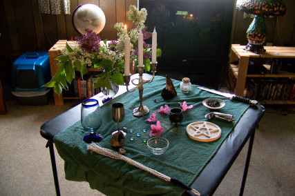Wiccan Altar/by Kam Abbott - Flickr