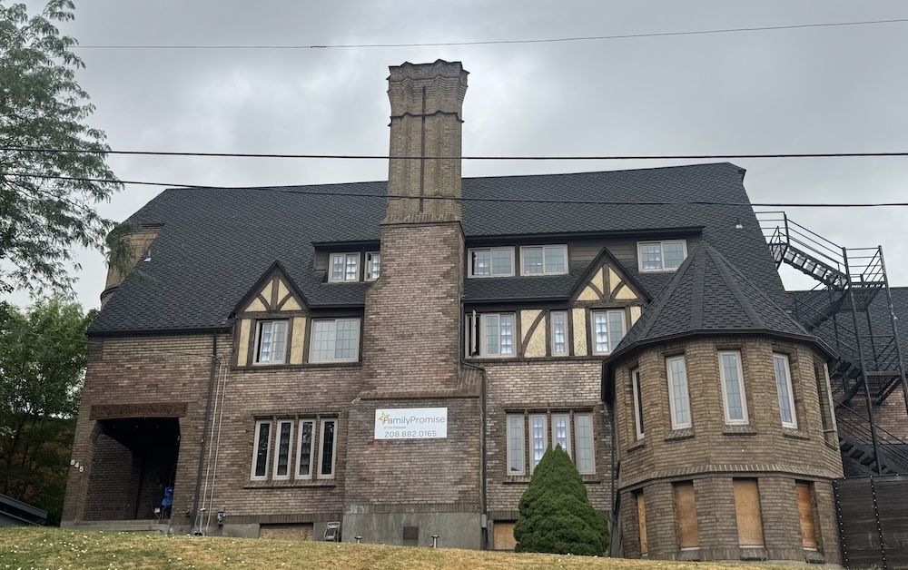 Inland Northwest faith groups unite for social justice, community support 2 Family Promise of the Palouse moved into a former fraternity house on College Hill/Tracy Simmons - FāVS News