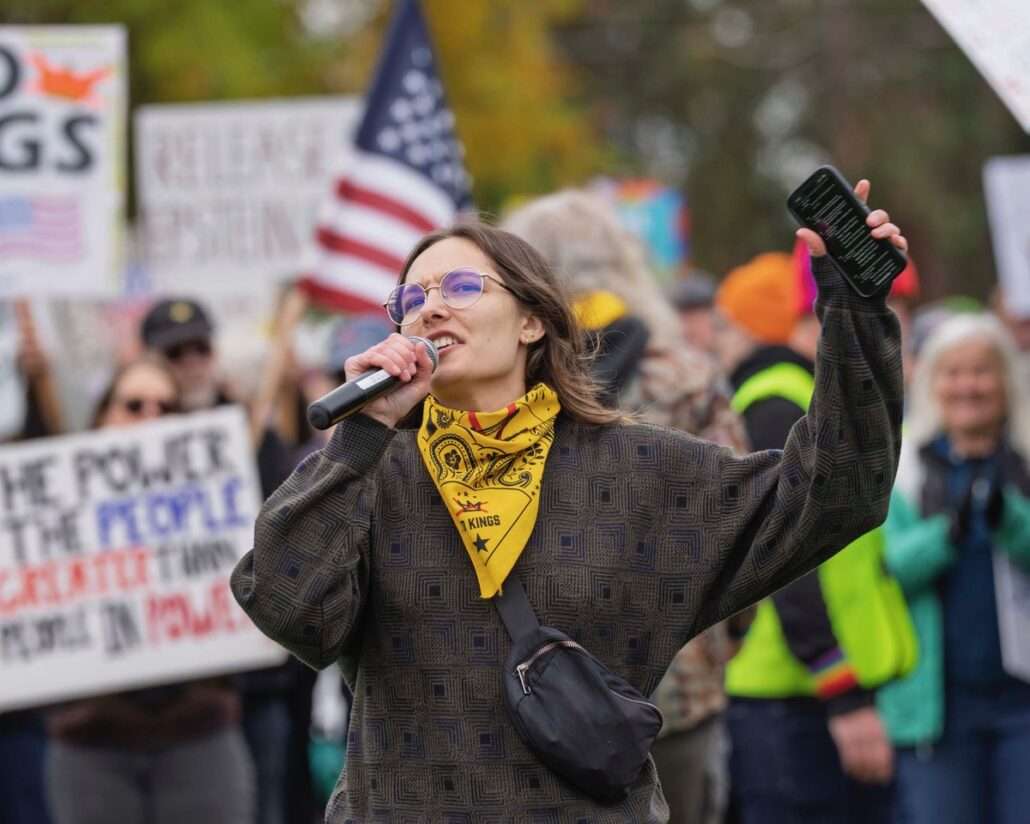 Washington sees massive turnout for 'No Kings' protests in Spokane, Seattle 6 no kings