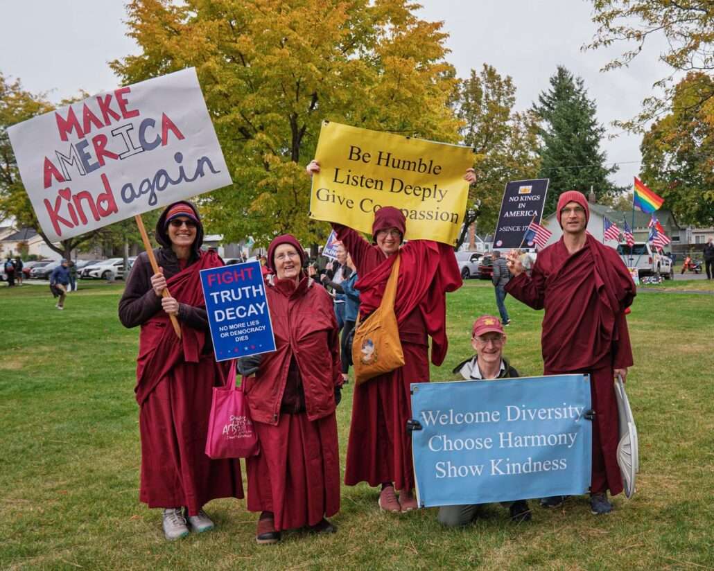 Washington sees massive turnout for 'No Kings' protests in Spokane, Seattle 1 no kings