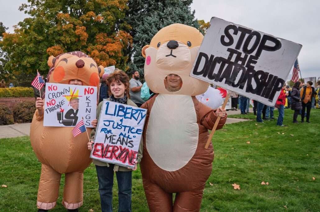 Washington sees massive turnout for 'No Kings' protests in Spokane, Seattle 4 no kings
